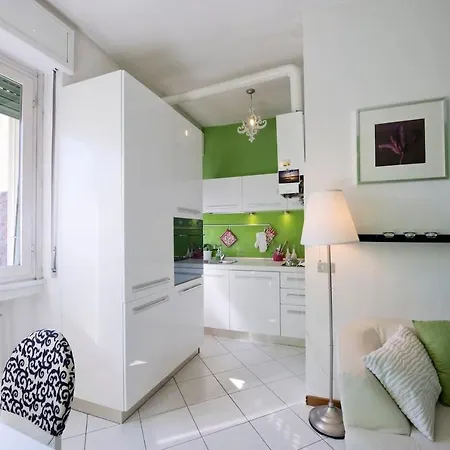 Stunning 1-bed In Milano